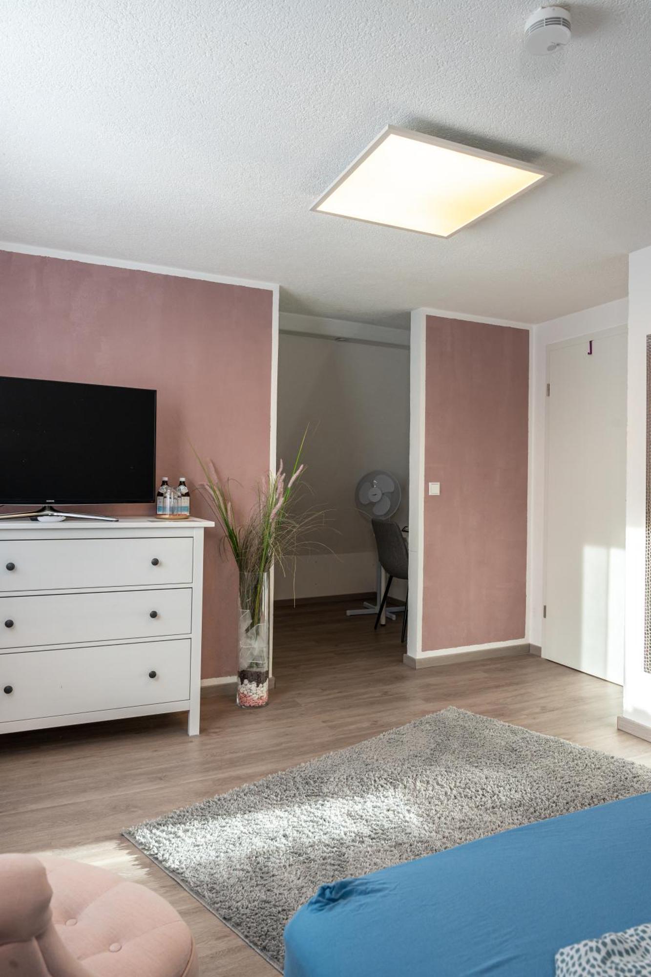 Modern House With Pool - 3 Bedrooms 2 Bathrooms Мемминген Экстерьер фото
